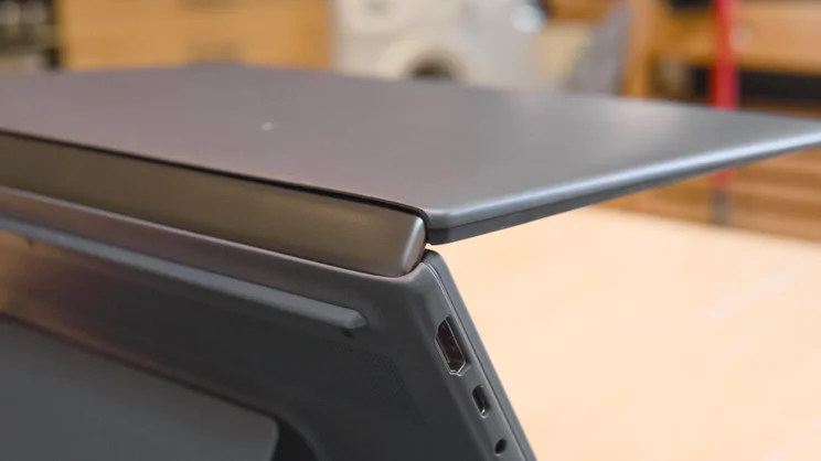 A close up photo showing the new hinge mechanism of the Asus Zenbook Duo 2026