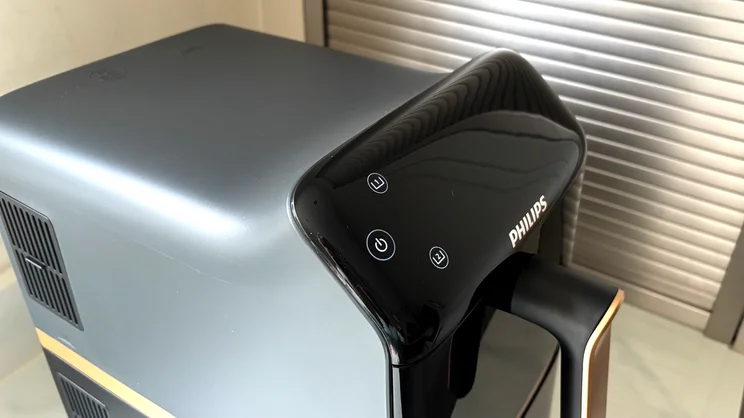 The Philips 4000 Series Stacked Dual Basket Air Fryer's display switched off