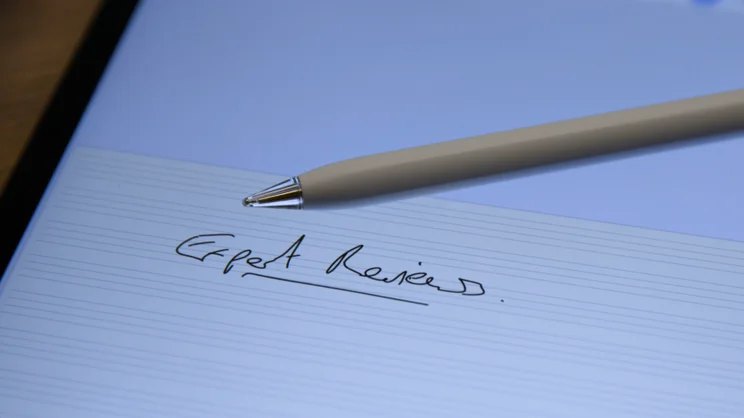 The Huawei M-Pencil 3rd gen being used to write on the screen of the Huawei MatePad 11.5 S (2026)