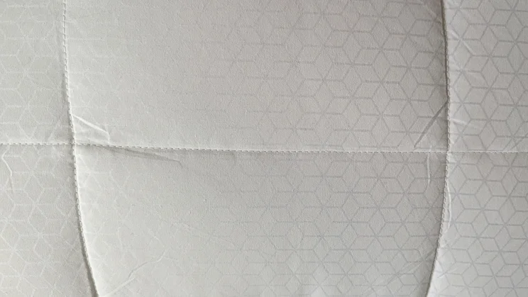 A bird's eye view of the Simba Aerodown pillow's Stratos surface