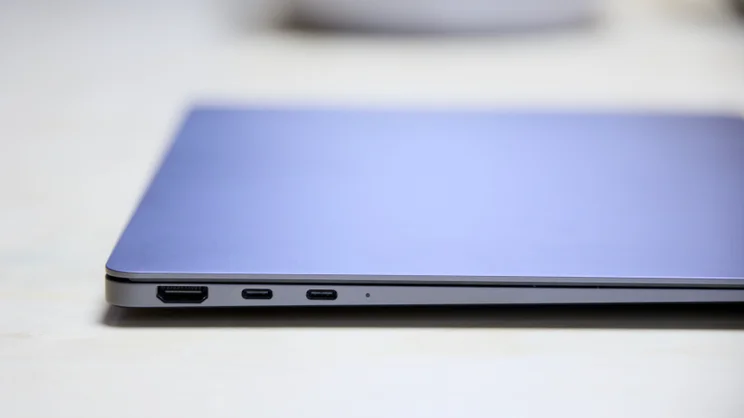 The Samsung Galaxy Book6 Pro 16, closed, pictured from the left edge