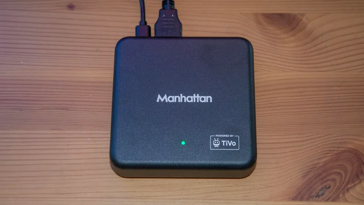Top-down view of the the Manhattan Aero 4K TV Streamer with Freely