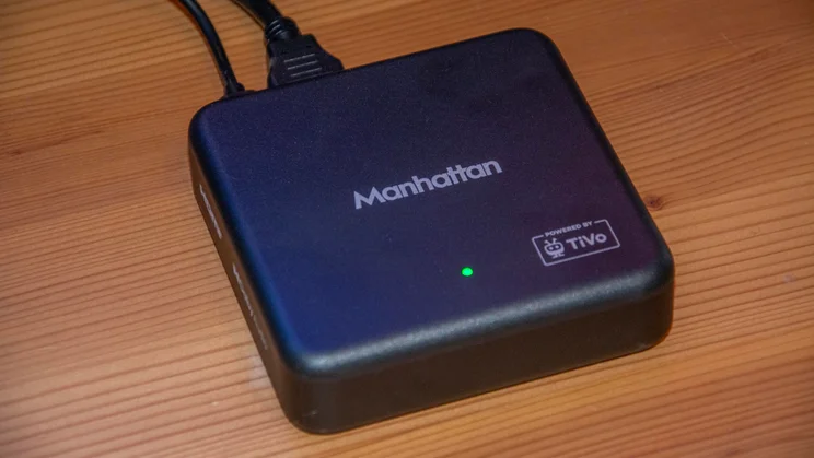 Left-hand side view of the Manhattan Aero 4K TV Streamer with Freely