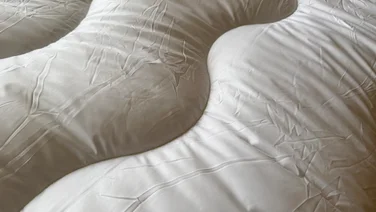 Dreams Dream Team Ultimate Washable duvet - close-up of stitch