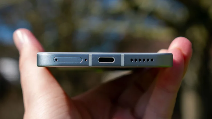 Nothing Phone (4a) Pro bottom edge and charging port