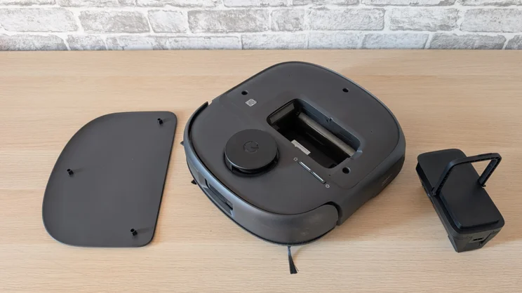 The Eufy Omni C28 from above, dust bin removed and to the side