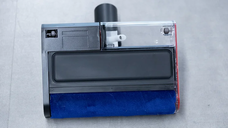 The underside of the Dyson PencilWash hard floor cleaner's cleaning head