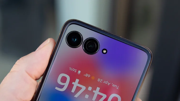 Razr 70 Ultra rear cameras