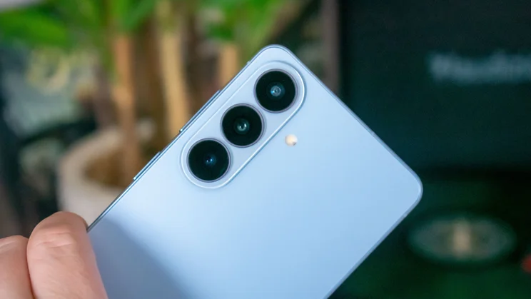 Samsung Galaxy S26 Plus rear cameras