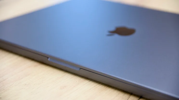 The 2026 M5 Pro MacBook Pro, closed, shot from the front lip