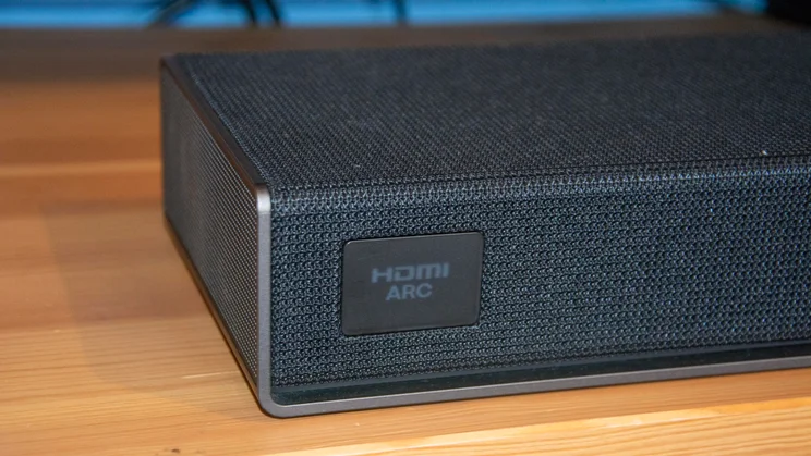 Close-up of the left corner of the LG Sound Suite H7 soundbar's digital display