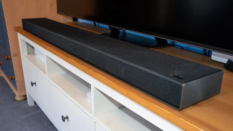Side view of the LG Sound Suite H7 soundbar