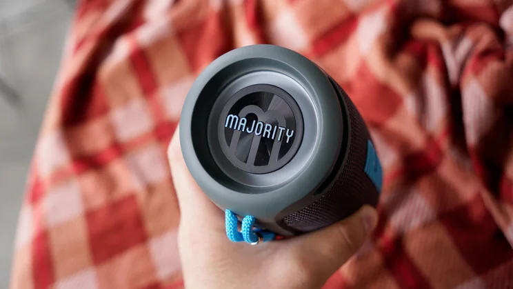 Top-down view of the Majority Move M3 portable Bluetooth speaker