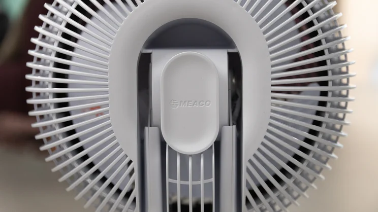 A closeup of the back of the Meaco Sefte Pro 10in Pedestal Fan's head