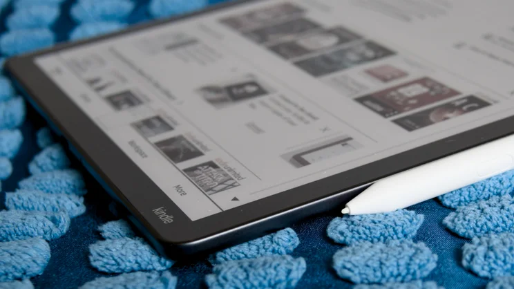 The Amazon Kindle Scribe Colorsoft and stylys pictured from the top left corner