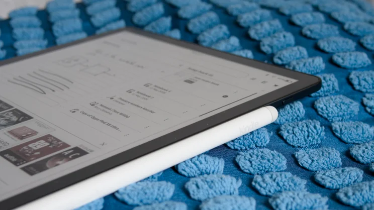 The Amazon Kindle Scribe Colorsoft pictured from the right edge