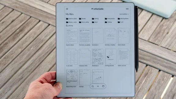 The Remarkable Paper Pure pictured from in front