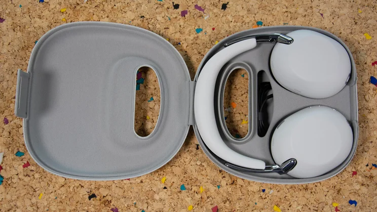 The carrying case of the Sony 1000X The Collexion over-ear headphones open with the headphones inside