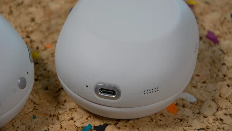 The right earcup of the Sony 1000X The Collexion over-ear headphones showing the USB-C port