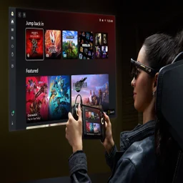 Person playing on the Asus ROG Xbox Ally X20