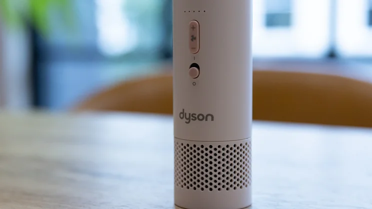 A closeup of the Dyson HushJet Mini Cool fan's base
