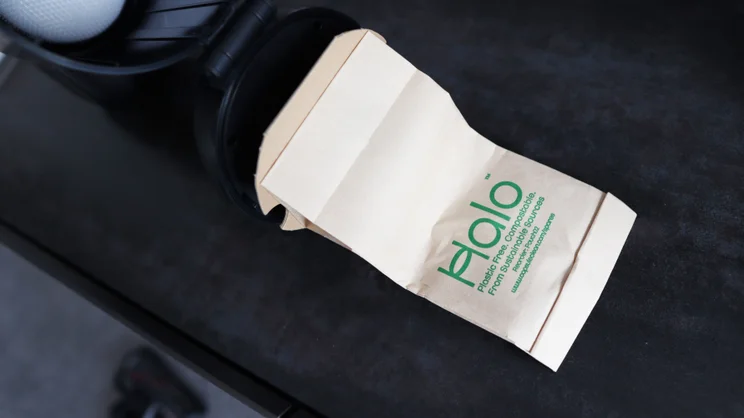 A replacement dust bag for rhe Halo Capsule XR 11