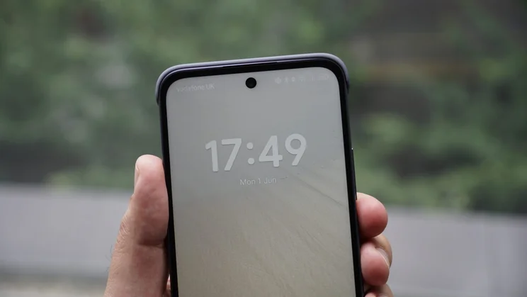 Close up of the TCL Nxtpaper 70 Pro's selfie camera