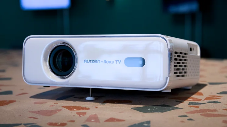 The Aurzen Eazze D1R pictured from the front just to the right side