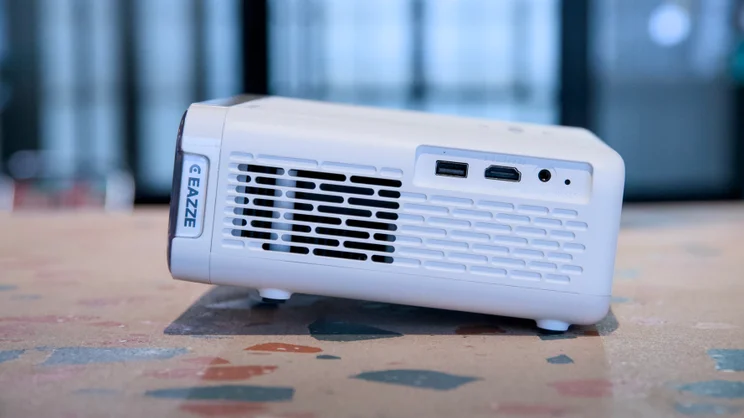 The Aurzen Eazze D1R pictured from the right side