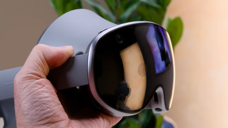 The front of the Samsung Galaxy XR pictured from the left front quarter