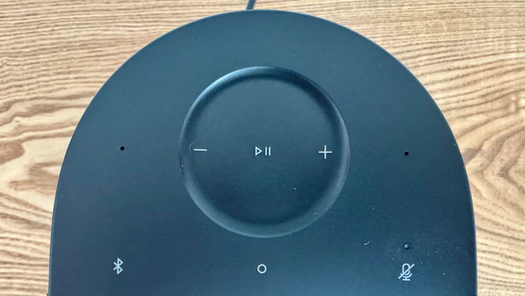 Close-up of the touch-sensitive controls on top of the Bose Lifestyle Ultra Speaker