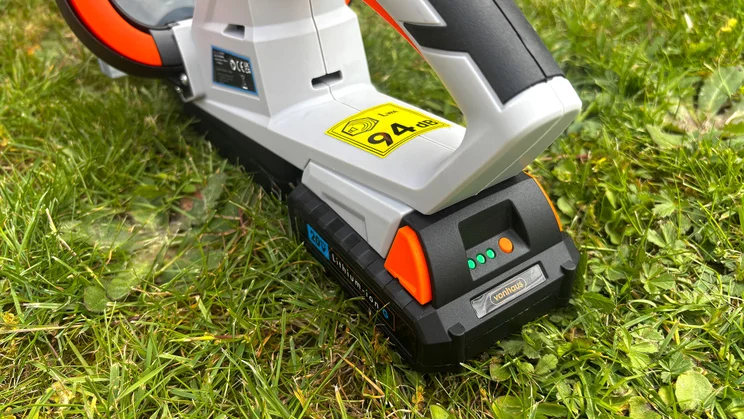 Close-up of rear of VonHaus G-Series 40V body, showing battery pack