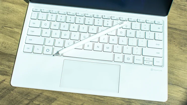 Huawei MatePad Pro Max keyboard and stylus