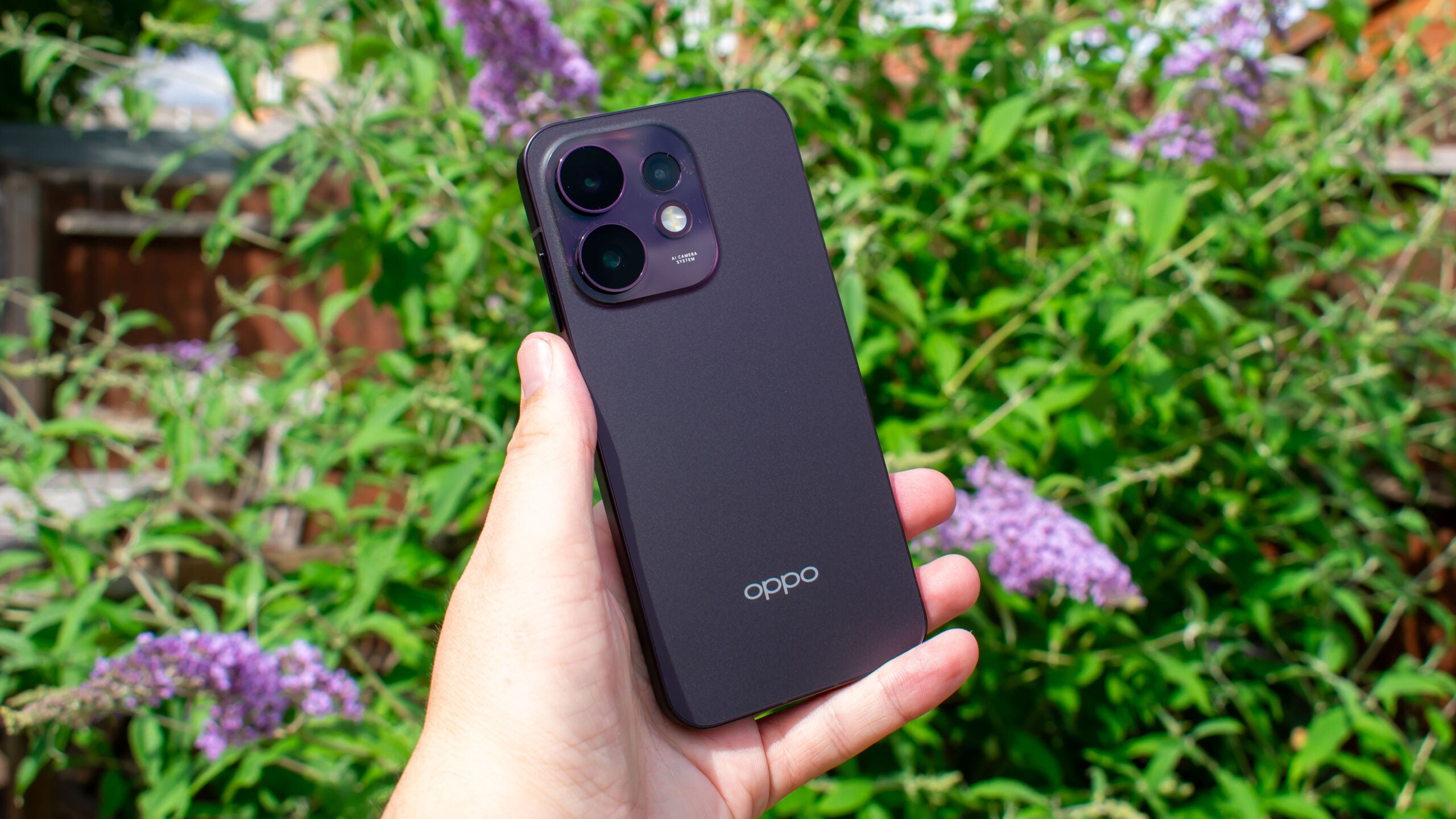 Oppo Reno 16 review: Better than the Pro, but it still has cons