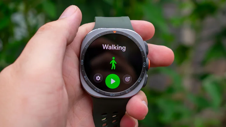 Samsung Galaxy Watch Ultra 2 walking monitor