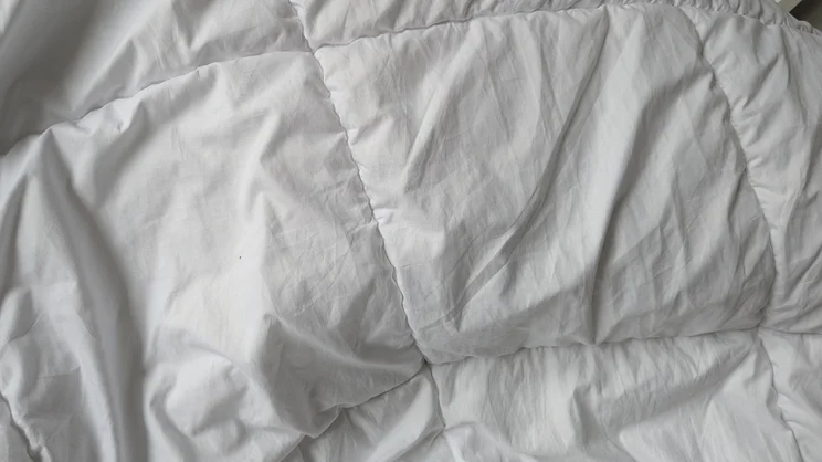 A closeup of the Tempur Luxe Fibre Cooling Duvet's surface