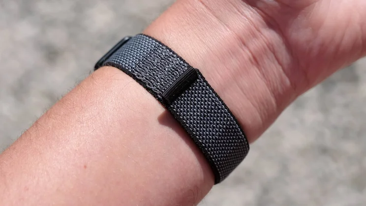 The Fitbit Air's strap pictured on wrist