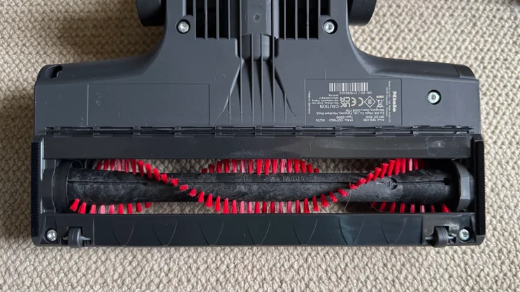 The Miele Triflex HX3's main cleaning head shown from underneath