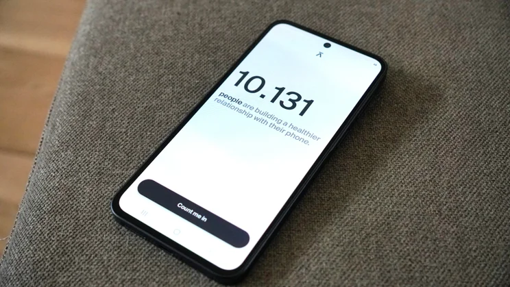 Balance Phone face up, display on