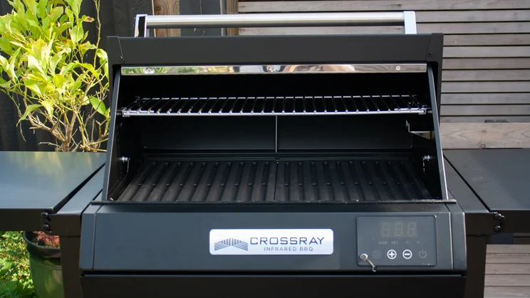 A closeup of the Dimplex Crossray eXtreme BBQ's interior