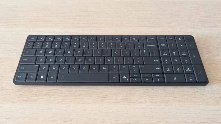 HP EliteBoard G1a review - keyboard resting on wooden surface