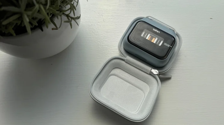 A bird's eye view of the Laifen P3 shaver in its travel case