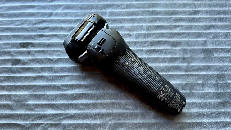 A bird's eye view of the Panasonic Series 900+ electric shaver