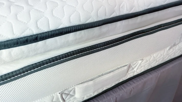 A close up of the Silentnight UltraGel Miracoil Pillowtop mattress' side