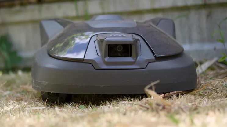 The Husqvarna Automower 308V from the front