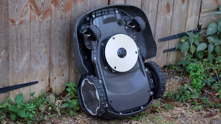 The Husqvarna Automower 308V pictured from underneath