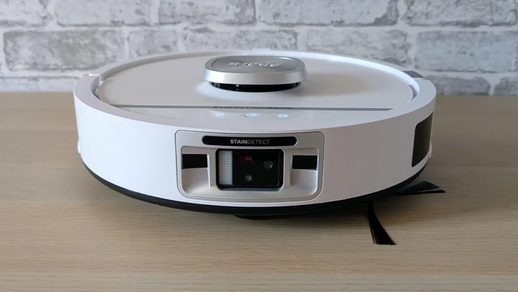 Front view of the Shark PowerDetect UV Reveal 2-in-1 robot vacuum