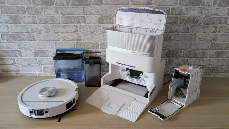 The full Shark PowerDetect UV Reveal 2-in-1 robot vacuum system including the docking station and water tanks