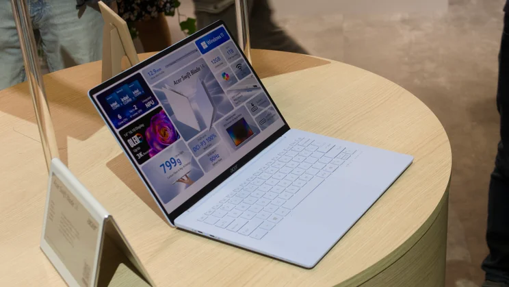 Acer Swift Bladeb 14 pictured from above