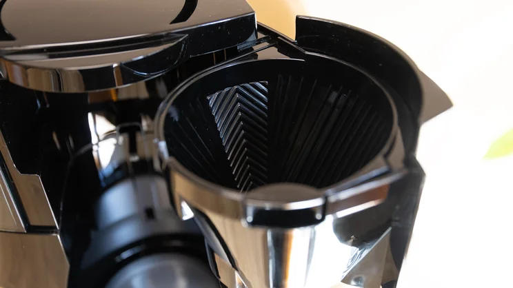 A closeup of the Melitta Optima Timer filter coffee machine's filter compartment